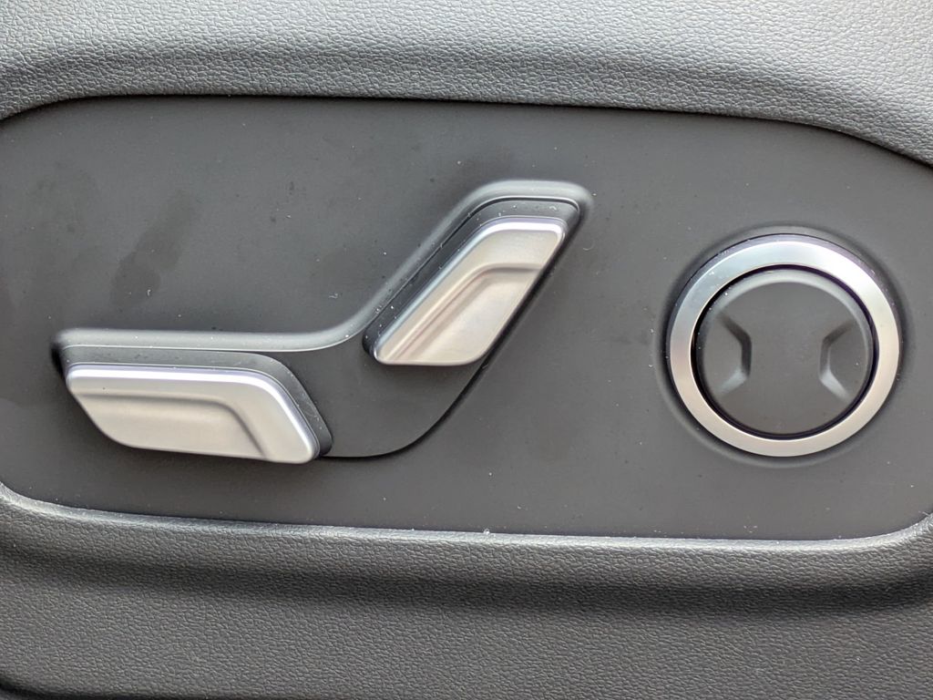 Thumbnail: 2026 Hyundai Santa Fe - 30