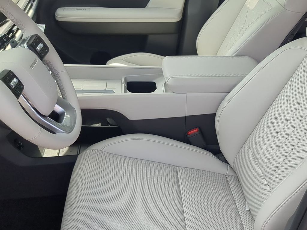 Thumbnail: 2026 Hyundai Santa Fe - 8