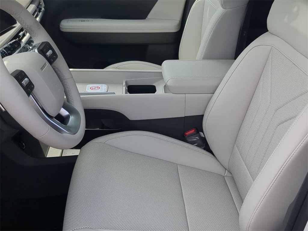 Thumbnail: 2026 Hyundai Santa Fe - 10