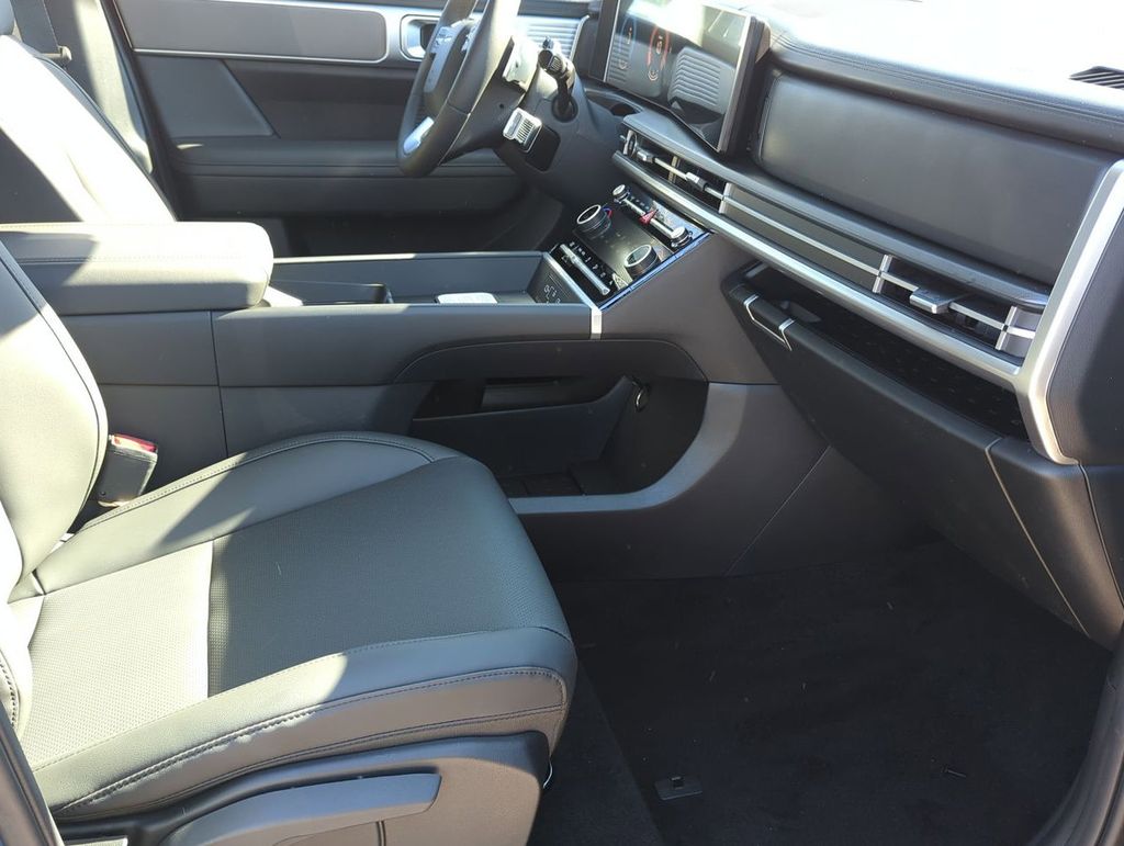 Thumbnail: 2026 Hyundai Santa Fe - 11