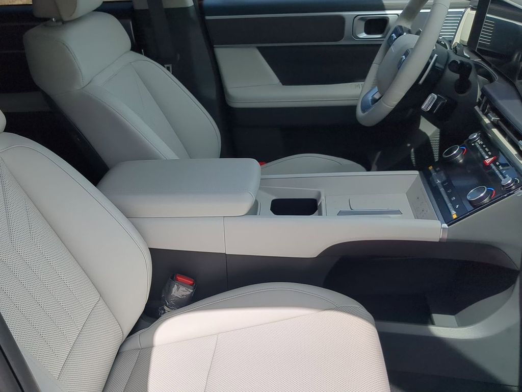 Thumbnail: 2026 Hyundai Santa Fe - 24