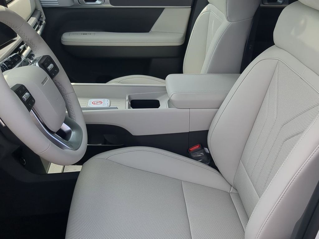 Thumbnail: 2026 Hyundai Santa Fe - 10