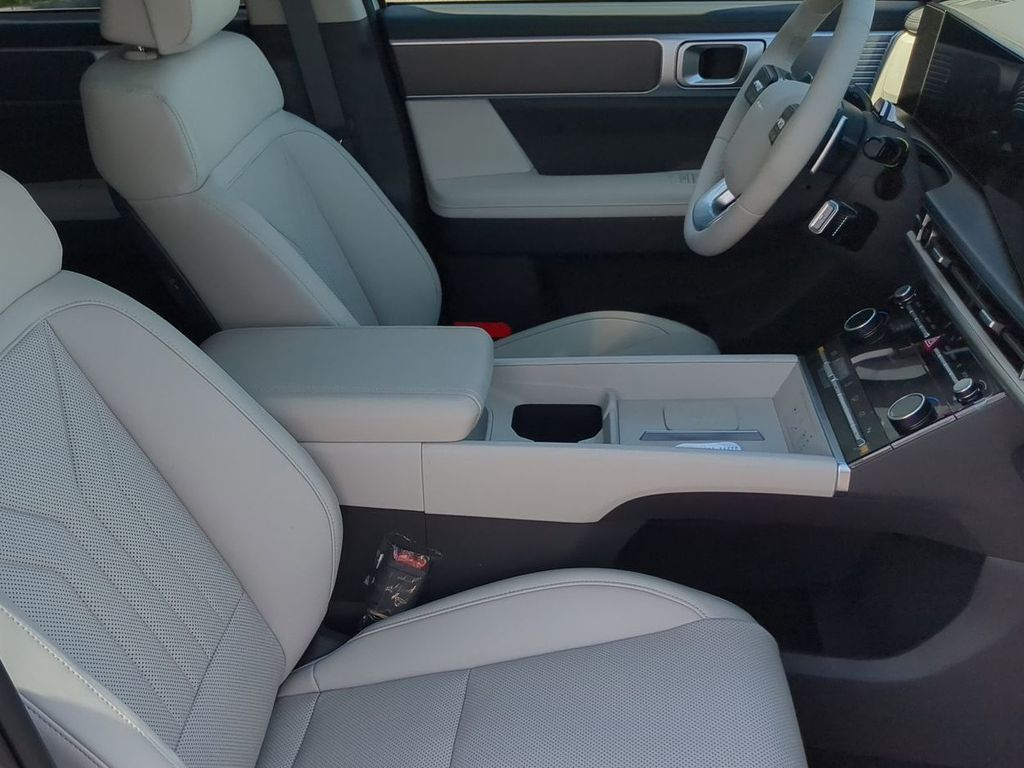 Thumbnail: 2026 Hyundai Santa Fe - 11