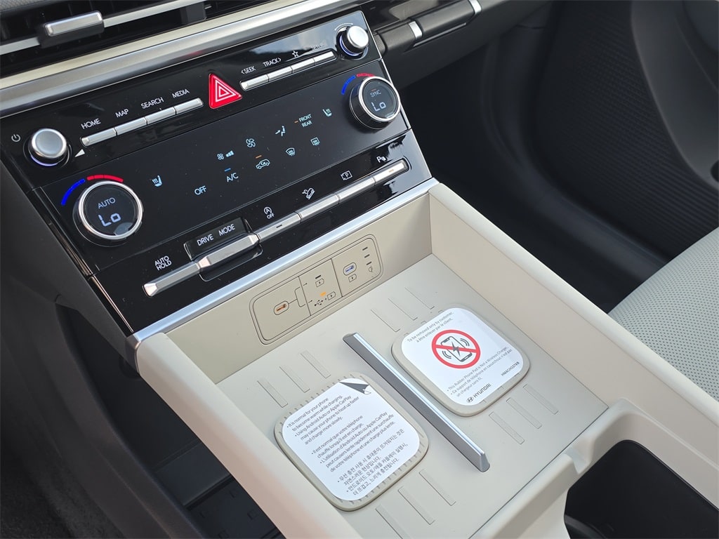 Thumbnail: 2026 Hyundai Santa Fe - 15