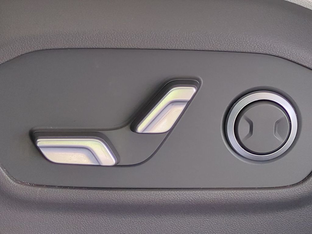 Thumbnail: 2024 Hyundai Santa Fe - 26