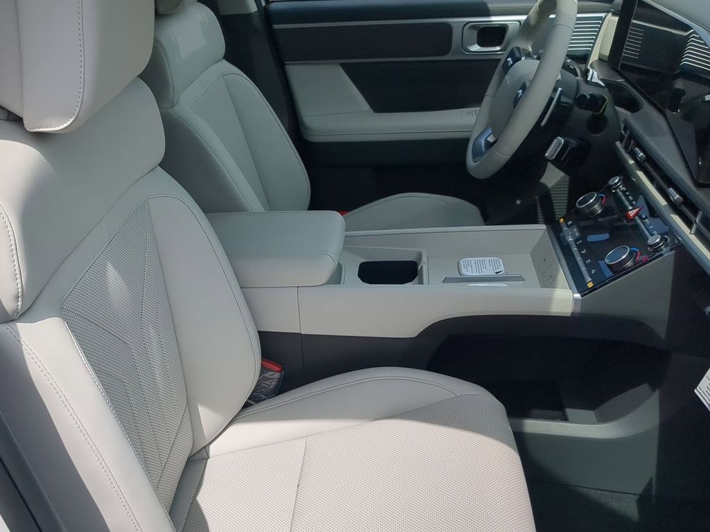 Thumbnail: 2026 Hyundai Santa Fe - 11