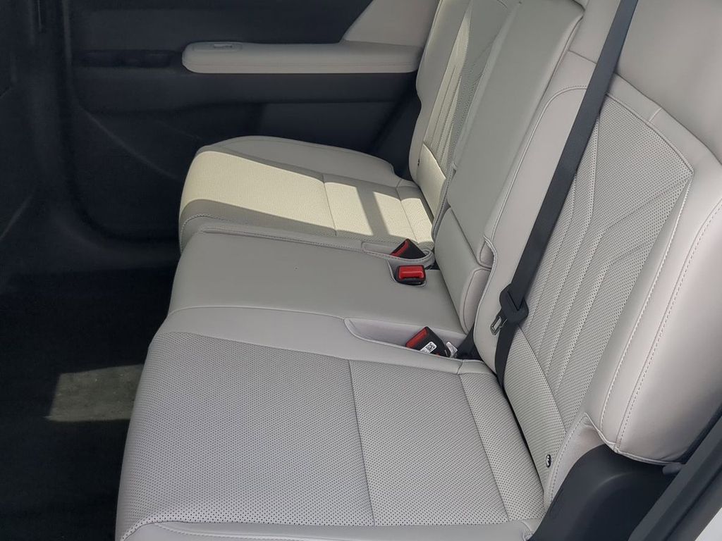 Thumbnail: 2026 Hyundai Santa Fe - 23