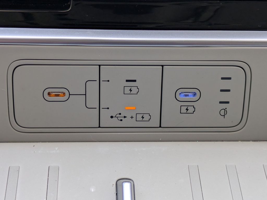 Thumbnail: 2024 Hyundai Santa Fe - 32