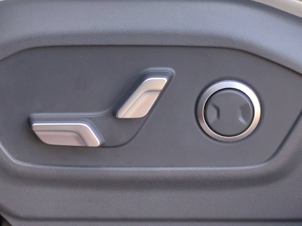 Thumbnail: 2024 Hyundai Santa Fe - 25