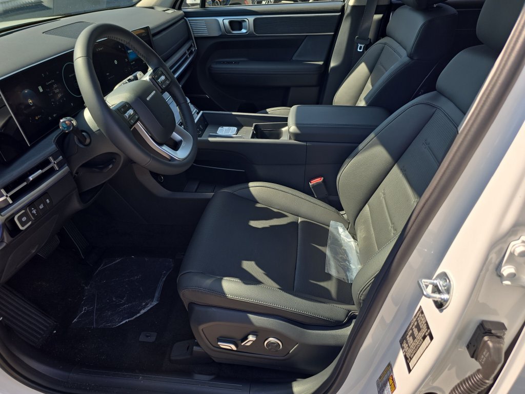 Thumbnail: 2027 Hyundai Santa Fe - 10