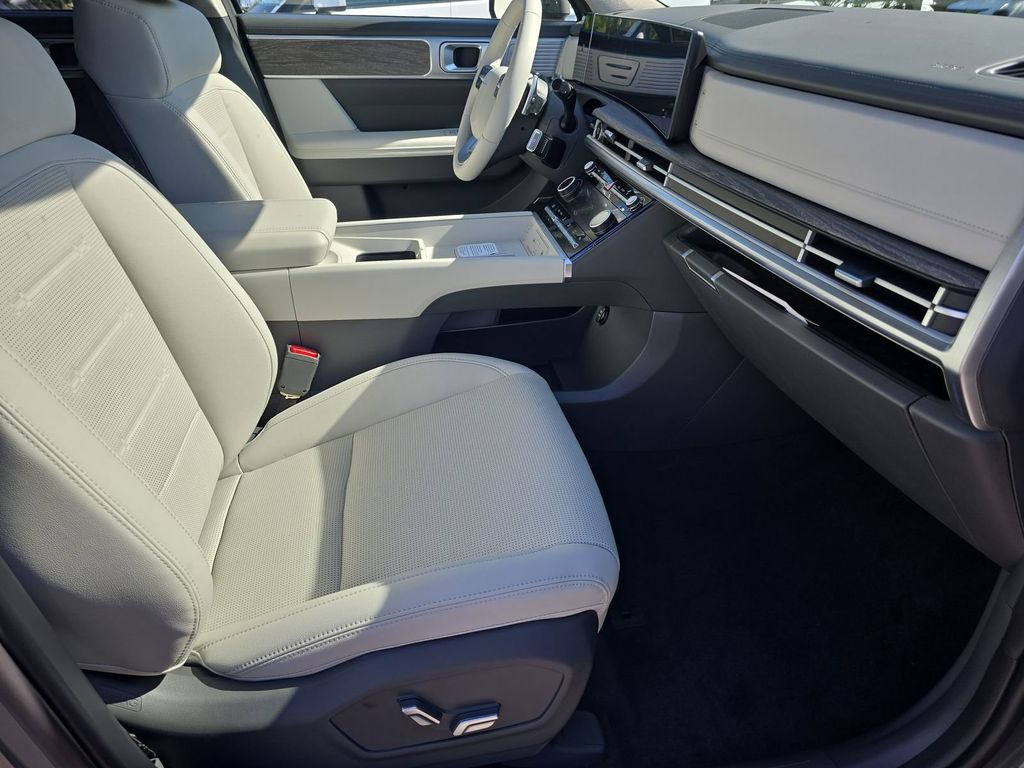 Thumbnail: 2026 Hyundai Santa Fe - 11