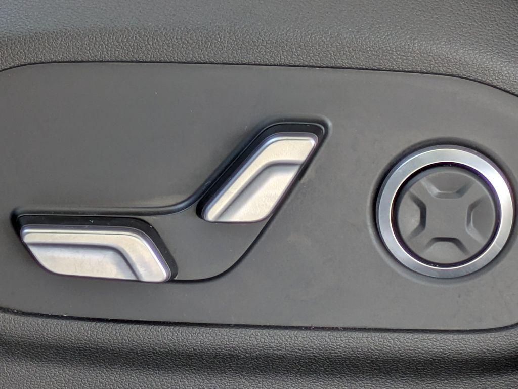 Thumbnail: 2024 Hyundai Santa Fe - 29
