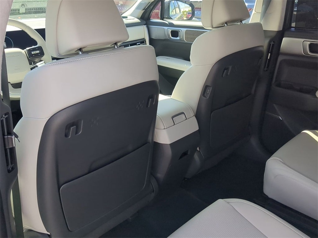 Thumbnail: 2026 Hyundai Santa Fe - 10