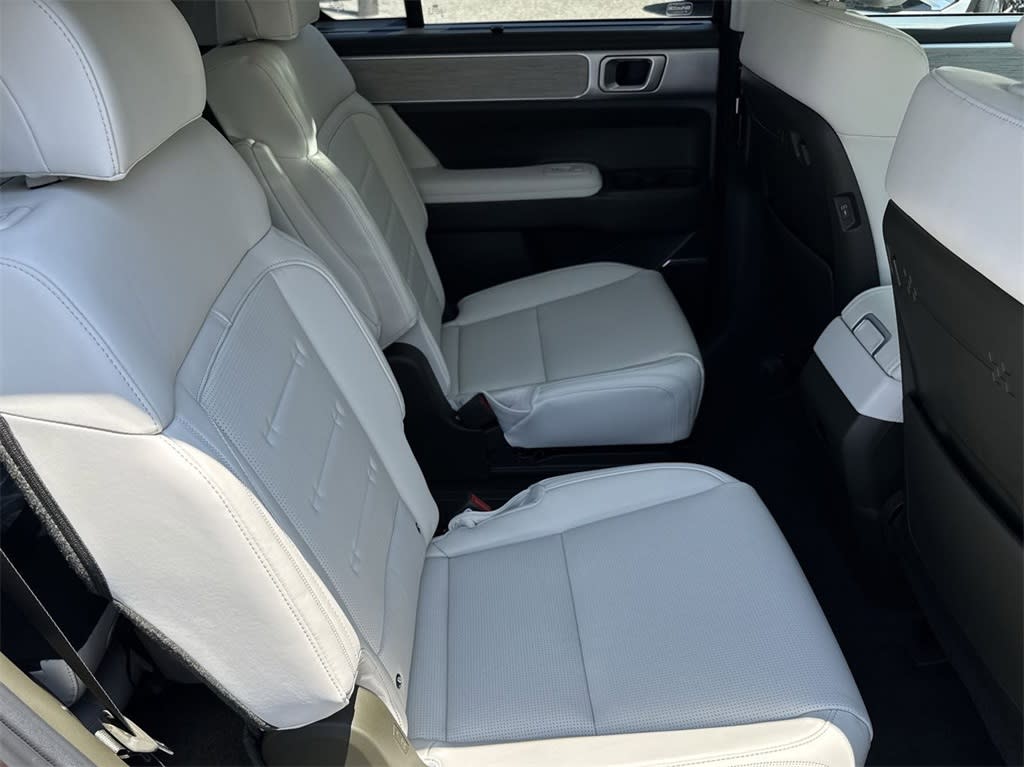 Thumbnail: 2025 Hyundai Santa Fe - 24