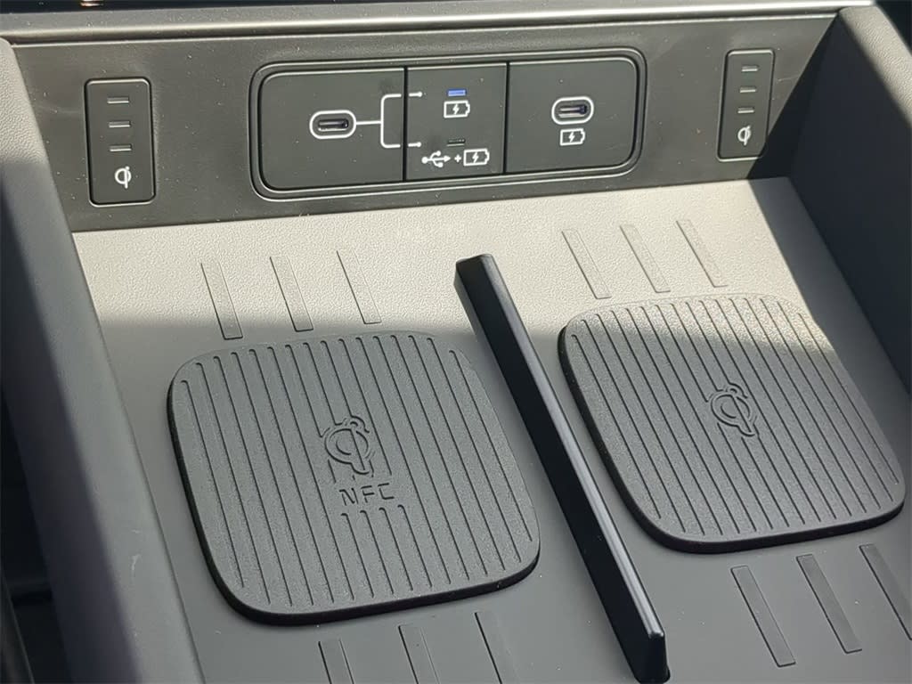 Thumbnail: 2026 Hyundai Santa Fe - 33