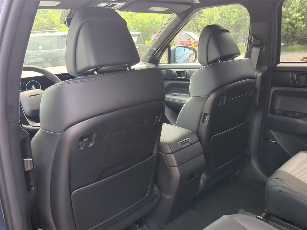 Thumbnail: 2026 Hyundai Santa Fe - 12