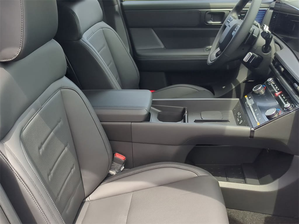 Thumbnail: 2026 Hyundai Santa Fe - 11