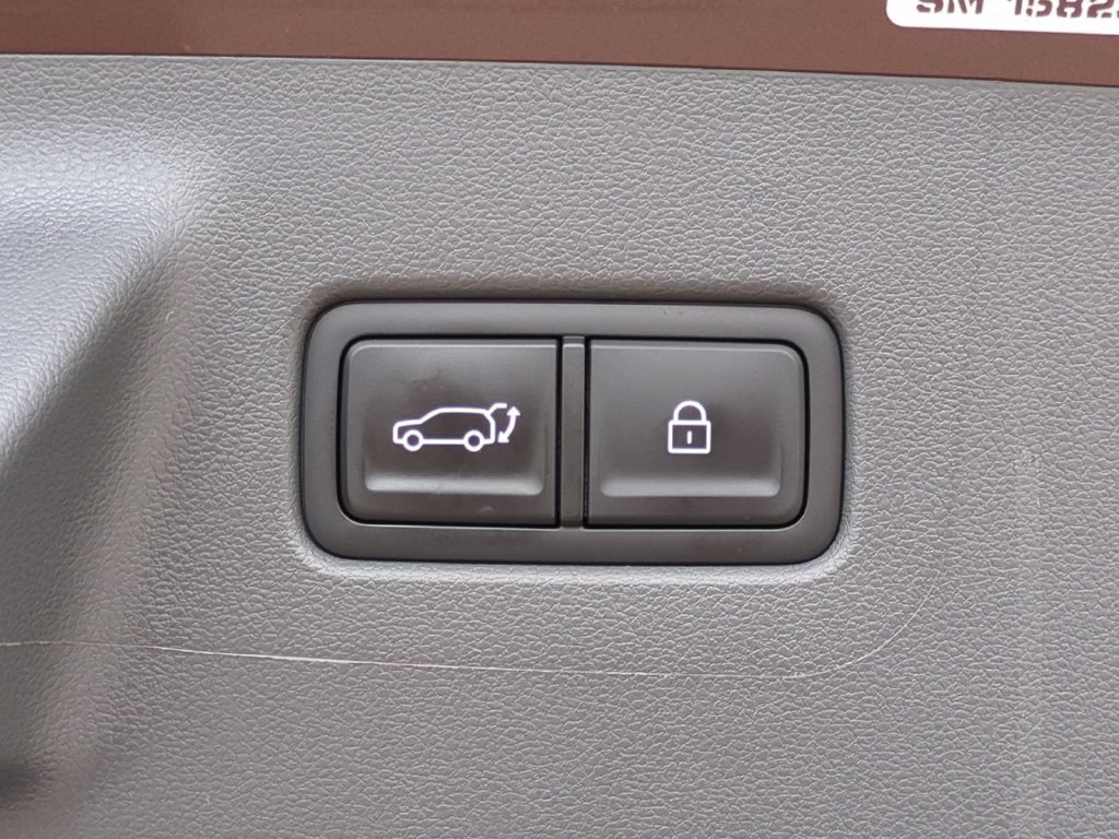 Thumbnail: 2024 Hyundai Santa Fe - 22