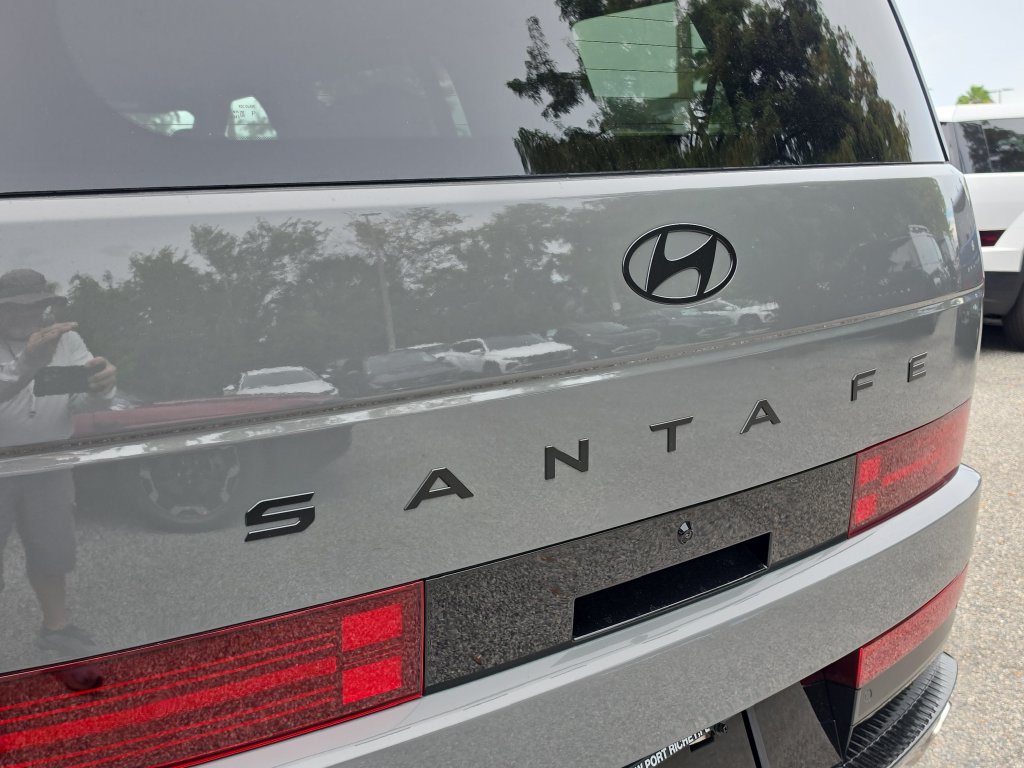 Thumbnail: 2027 Hyundai Santa Fe - 22