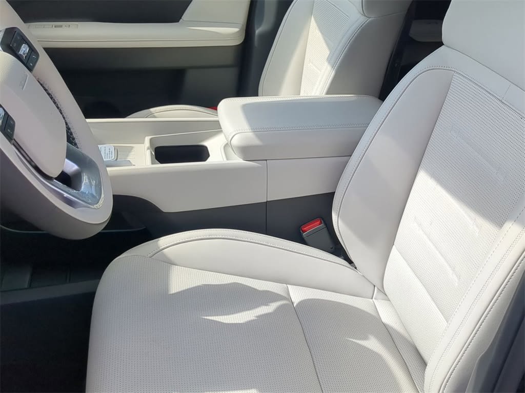 Thumbnail: 2026 Hyundai Santa Fe - 10