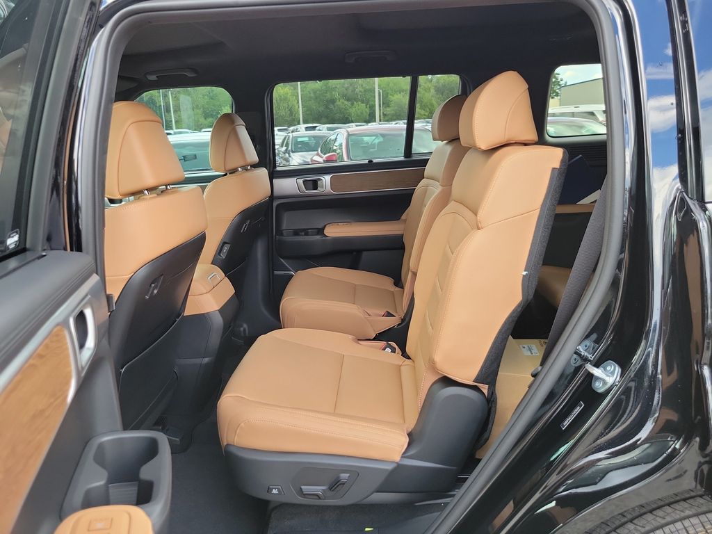 Thumbnail: 2026 Hyundai Santa Fe - 7