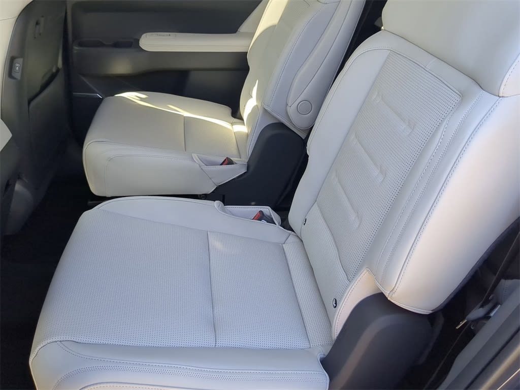 Thumbnail: 2026 Hyundai Santa Fe - 11