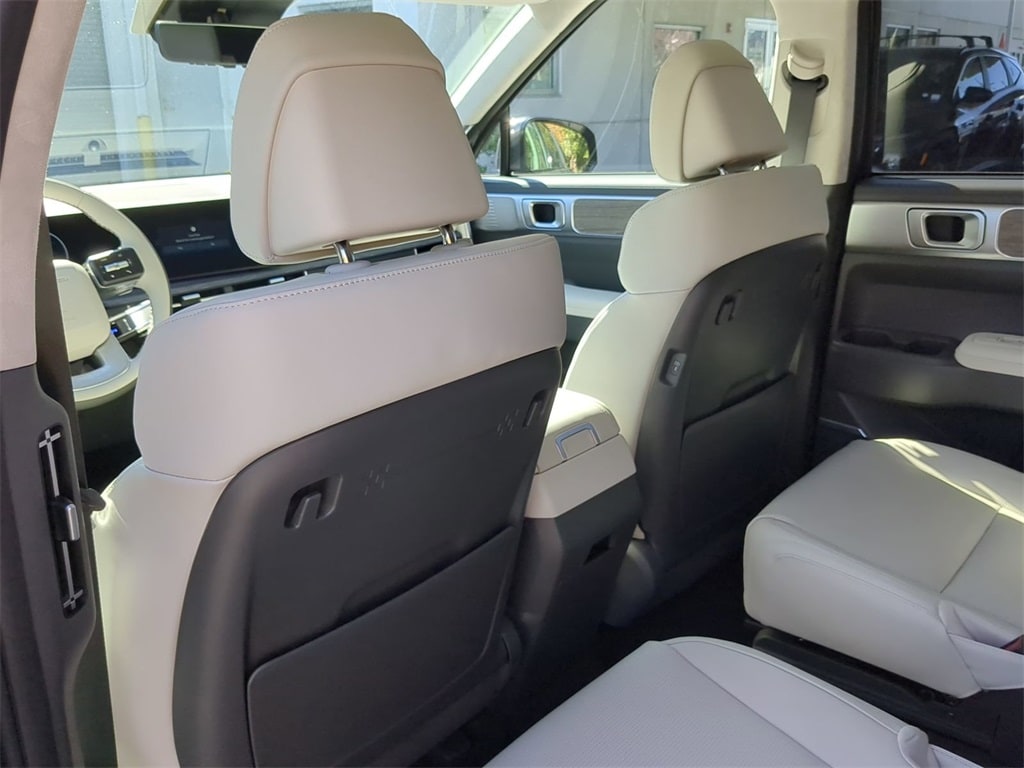 Thumbnail: 2026 Hyundai Santa Fe - 12