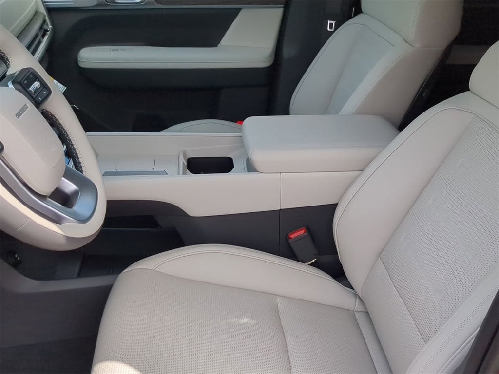 Thumbnail: 2026 Hyundai Santa Fe - 10