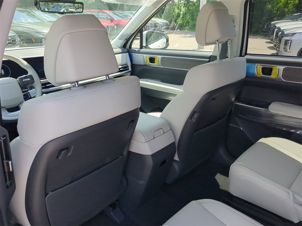 Thumbnail: 2026 Hyundai Santa Fe - 12