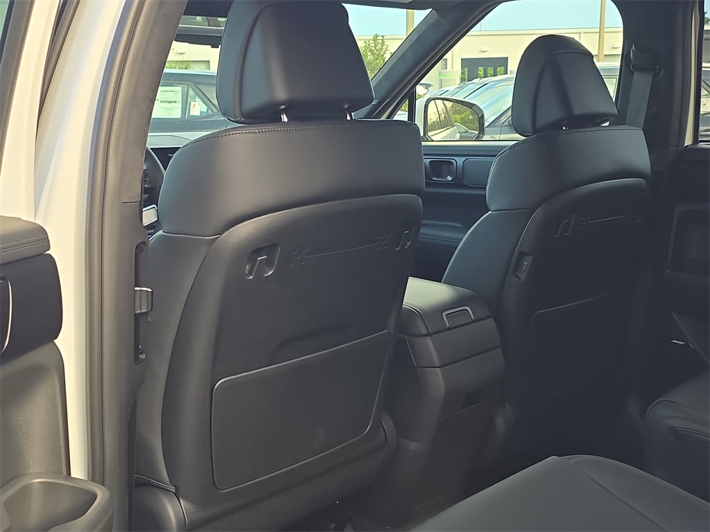 Thumbnail: 2026 Hyundai Santa Fe - 11