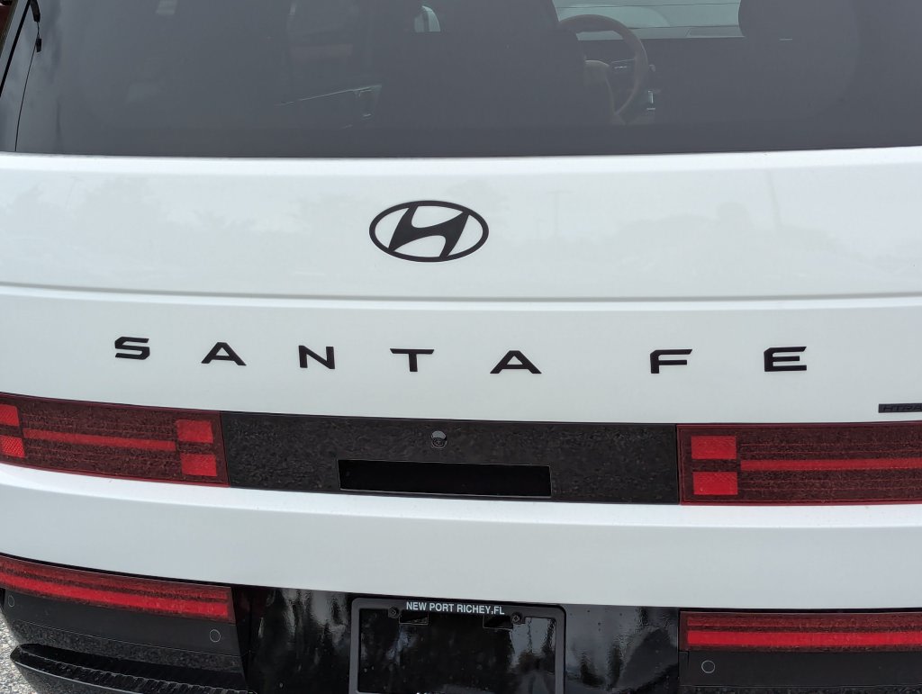 Thumbnail: 2027 Hyundai Santa Fe - 6