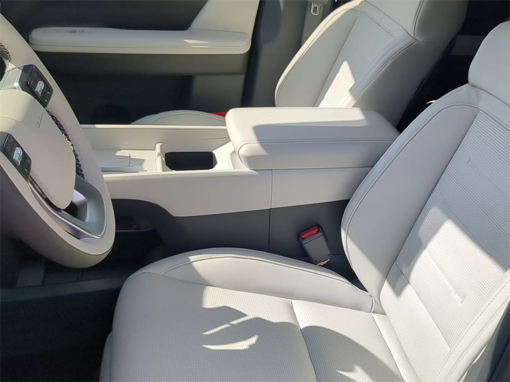 Thumbnail: 2026 Hyundai Santa Fe - 10