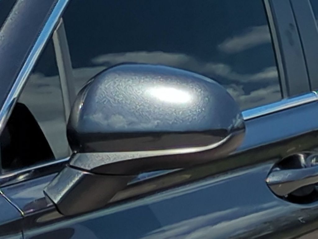 Thumbnail: 2023 Hyundai Santa Fe - 21