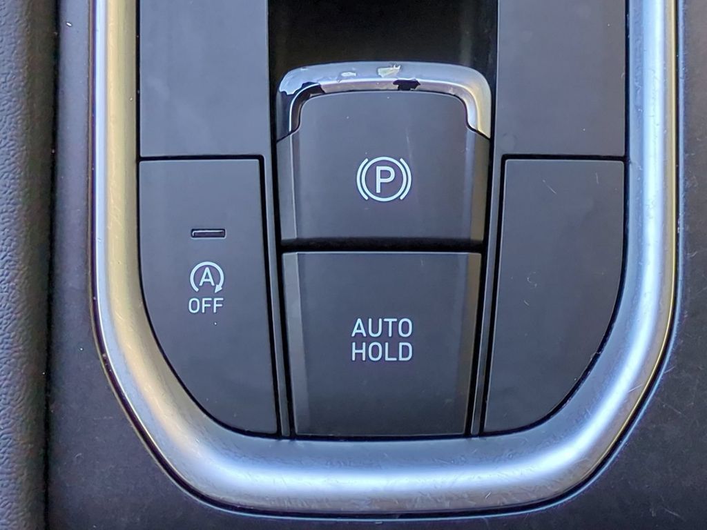 Thumbnail: 2020 Hyundai Santa Fe - 26