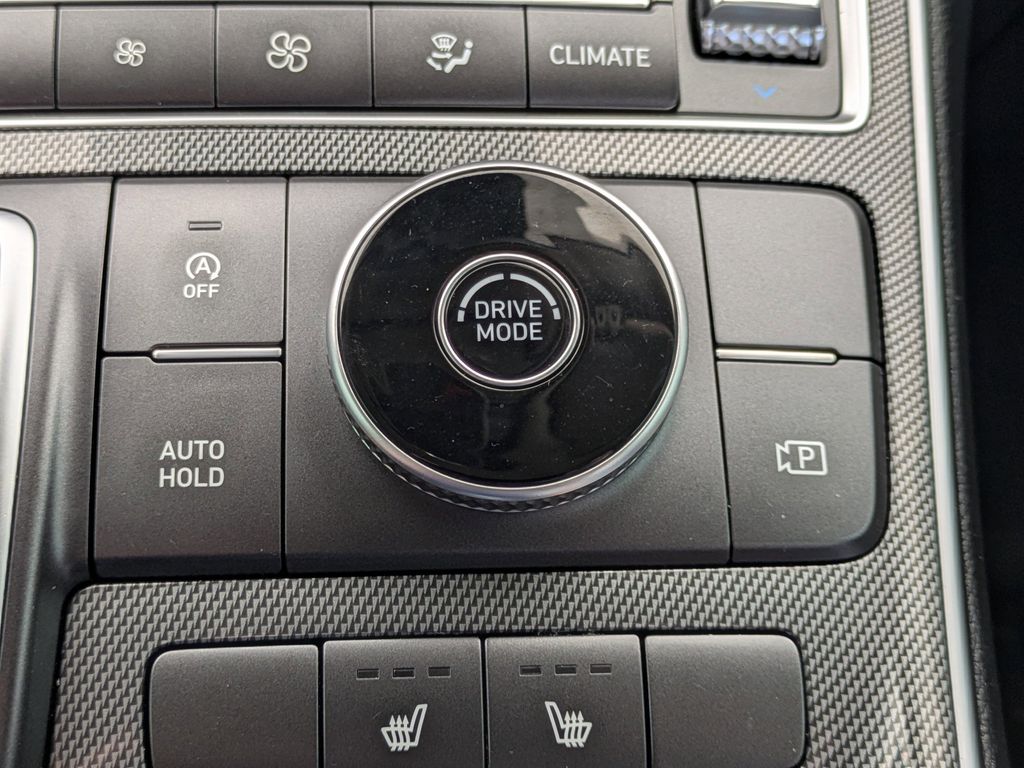 Thumbnail: 2023 Hyundai Santa Fe - 30