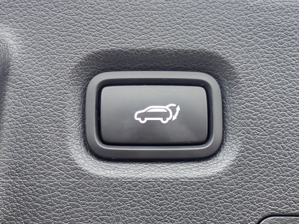 Thumbnail: 2023 Hyundai Santa Fe - 22