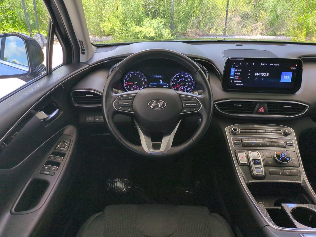 Thumbnail: 2023 Hyundai Santa Fe - 10