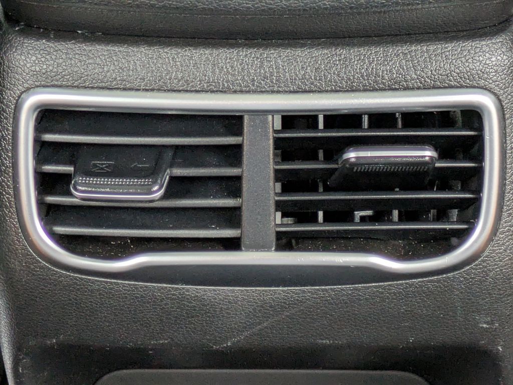 Thumbnail: 2023 Hyundai Santa Fe - 25