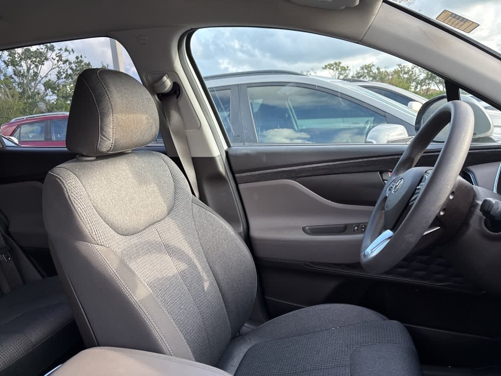 Thumbnail: 2020 Hyundai Santa Fe - 6