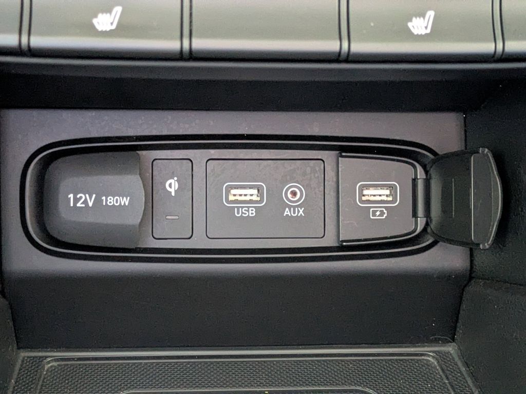 Thumbnail: 2020 Hyundai Santa Fe - 30