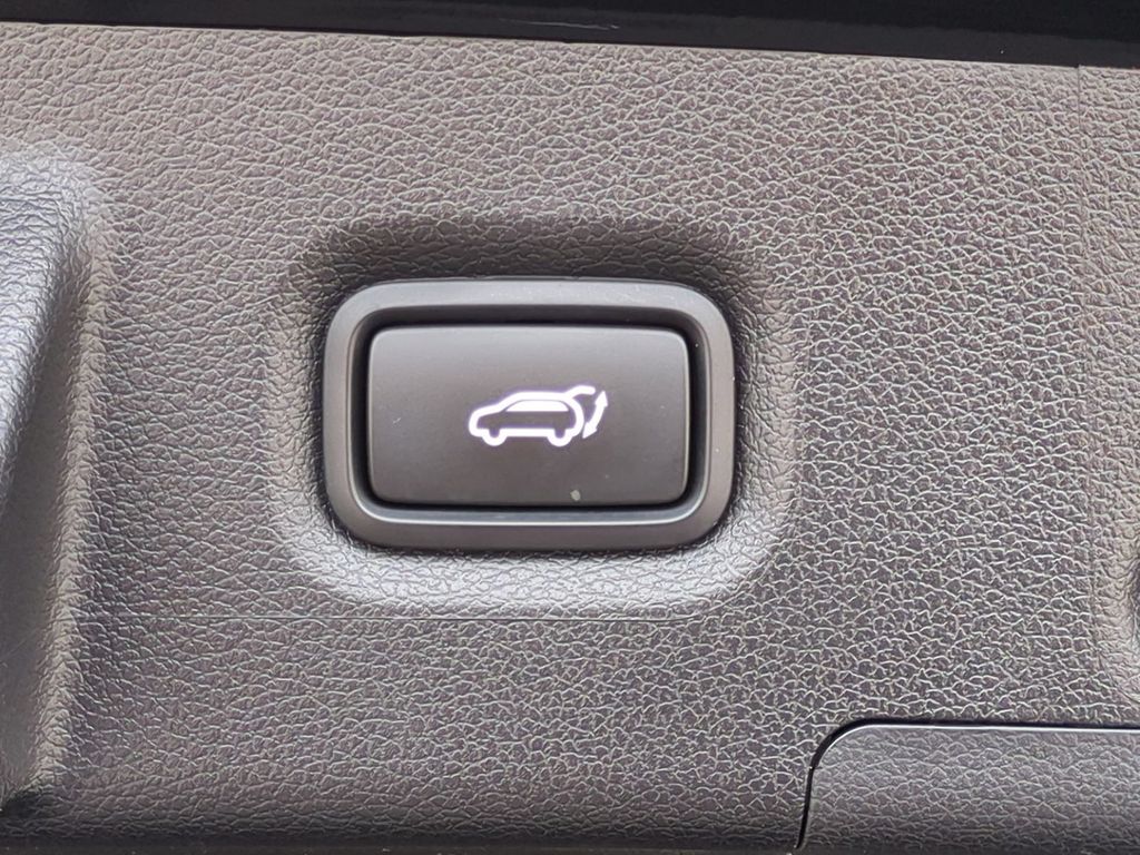 Thumbnail: 2023 Hyundai Santa Fe - 21