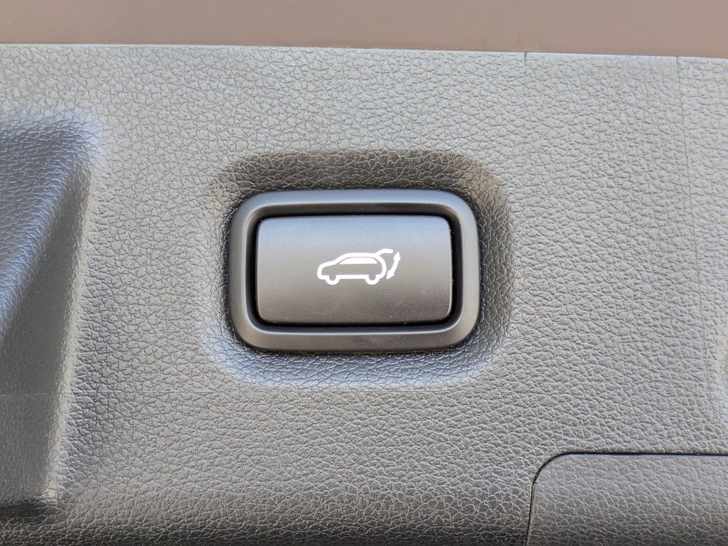 Thumbnail: 2020 Hyundai Santa Fe - 23