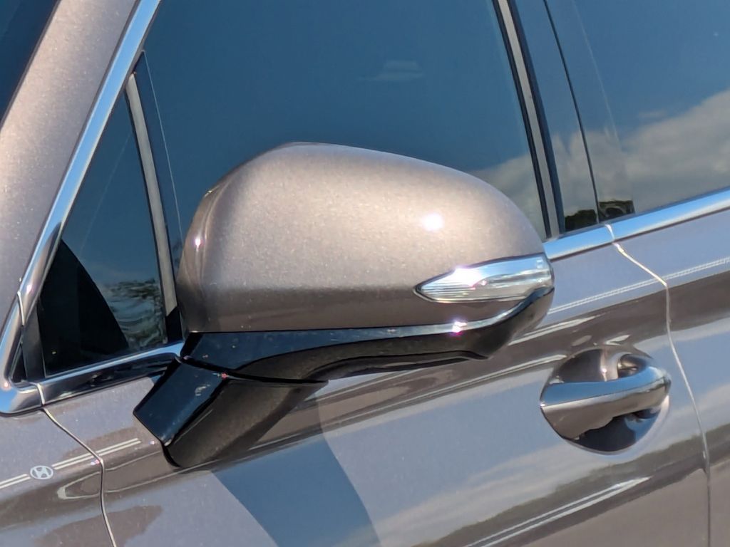 Thumbnail: 2020 Hyundai Santa Fe - 22