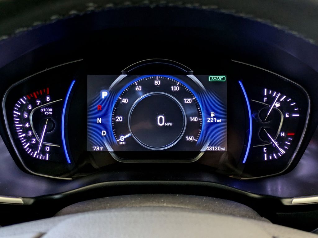 Thumbnail: 2020 Hyundai Santa Fe - 16