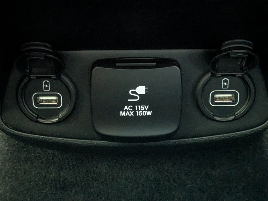 Thumbnail: 2020 Hyundai Santa Fe - 26