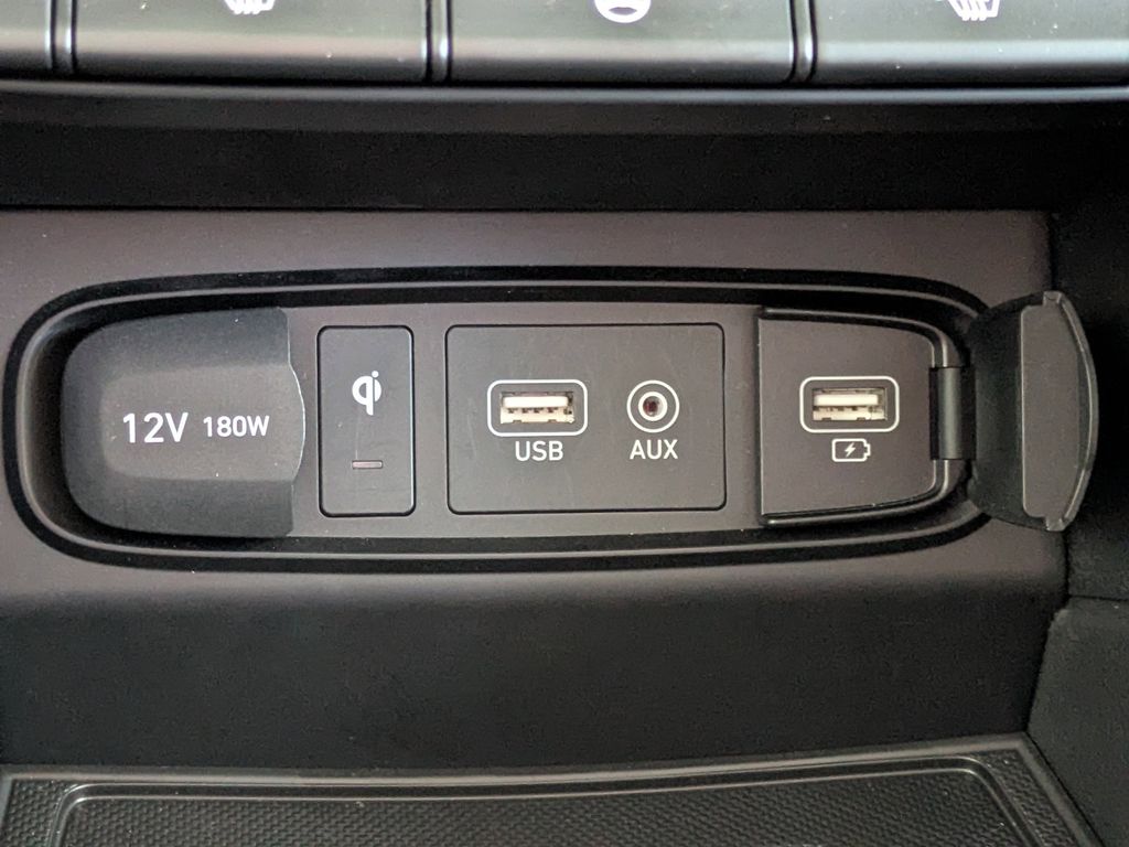 Thumbnail: 2020 Hyundai Santa Fe - 34