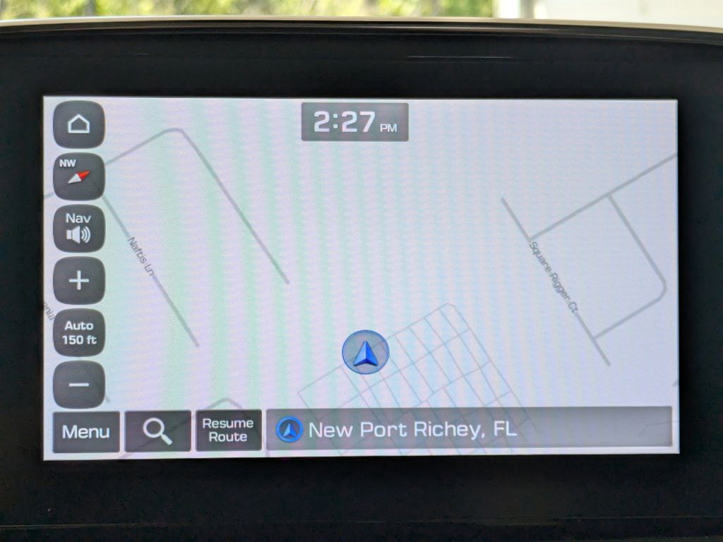 Thumbnail: 2020 Hyundai Santa Fe - 32