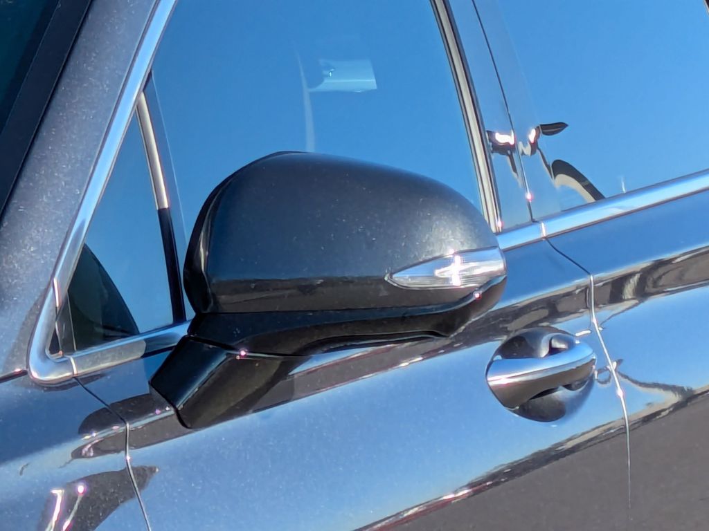 Thumbnail: 2022 Hyundai Santa Fe - 21