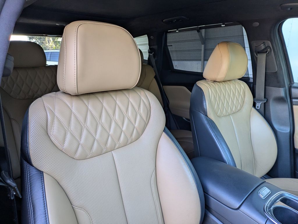 Thumbnail: 2022 Hyundai Santa Fe - 11