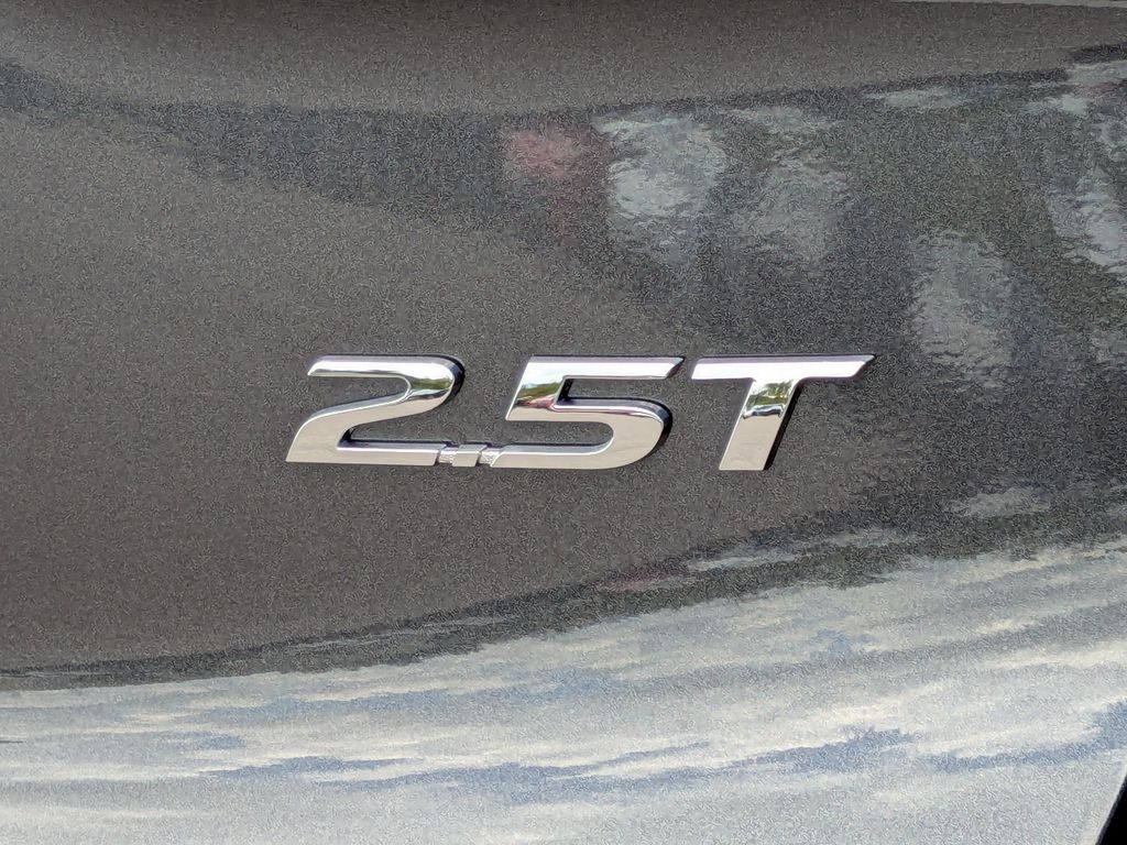 Thumbnail: 2023 Hyundai Santa Fe - 23